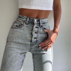 AMOUR High Waisted Washed Grey Slim Jeans - S